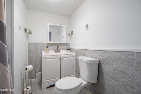 703 Union Street Schenectady NY 12305