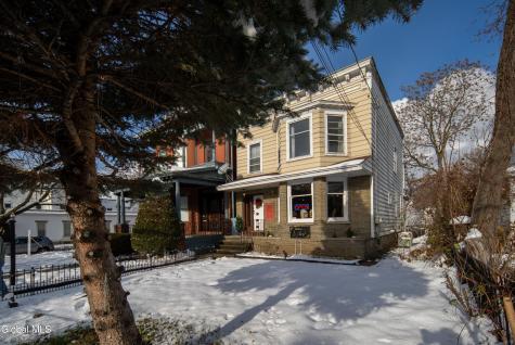 703 Union Street Schenectady NY 12305