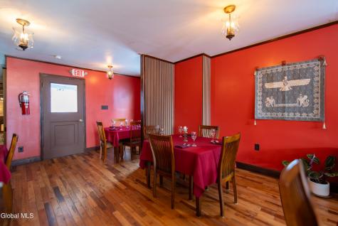 703 Union Street Schenectady NY 12305
