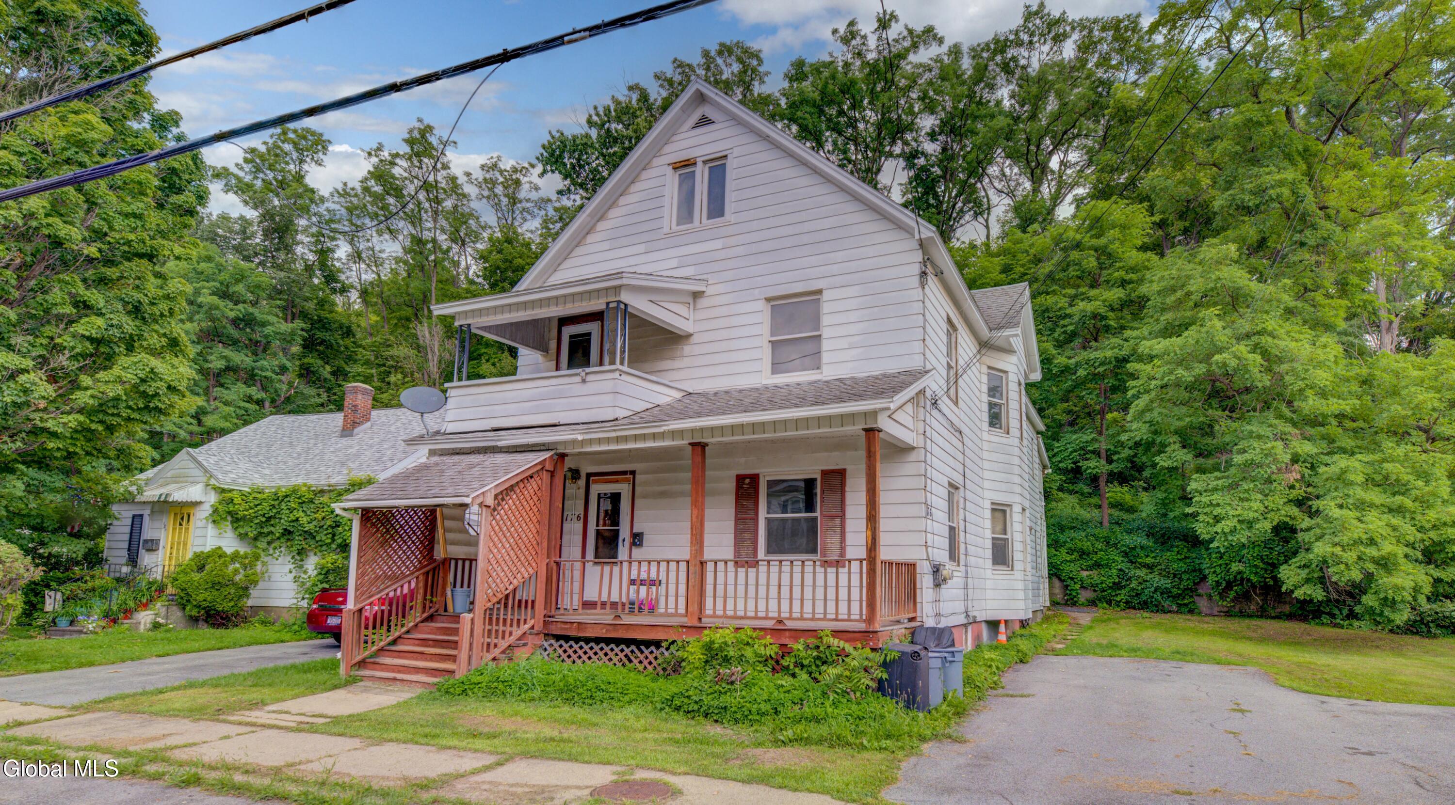 176 Florida Avenue Amsterdam NY 12010