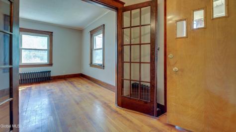 176 Florida Avenue Amsterdam NY 12010