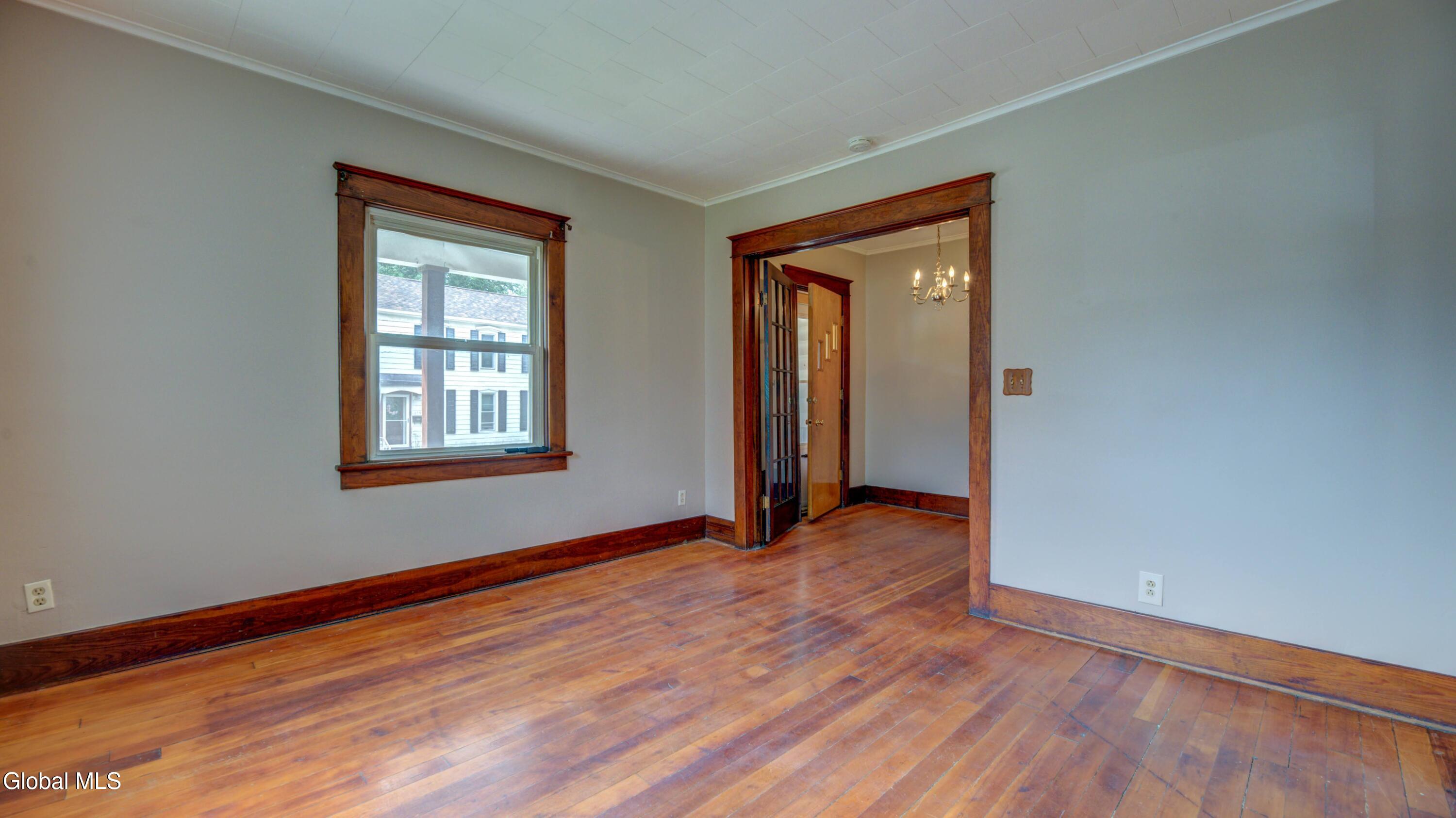 176 Florida Avenue Amsterdam NY 12010