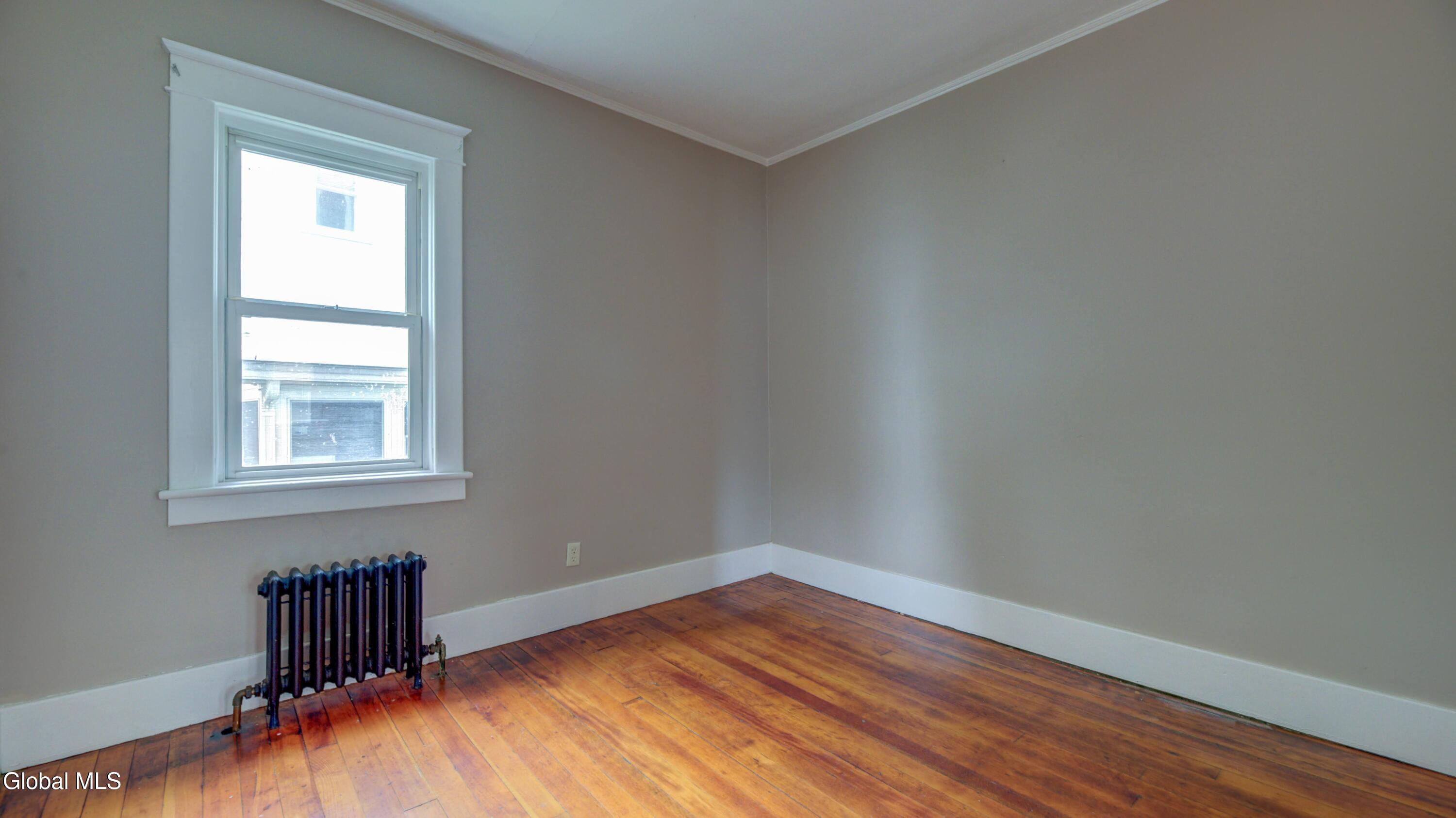 176 Florida Avenue Amsterdam NY 12010