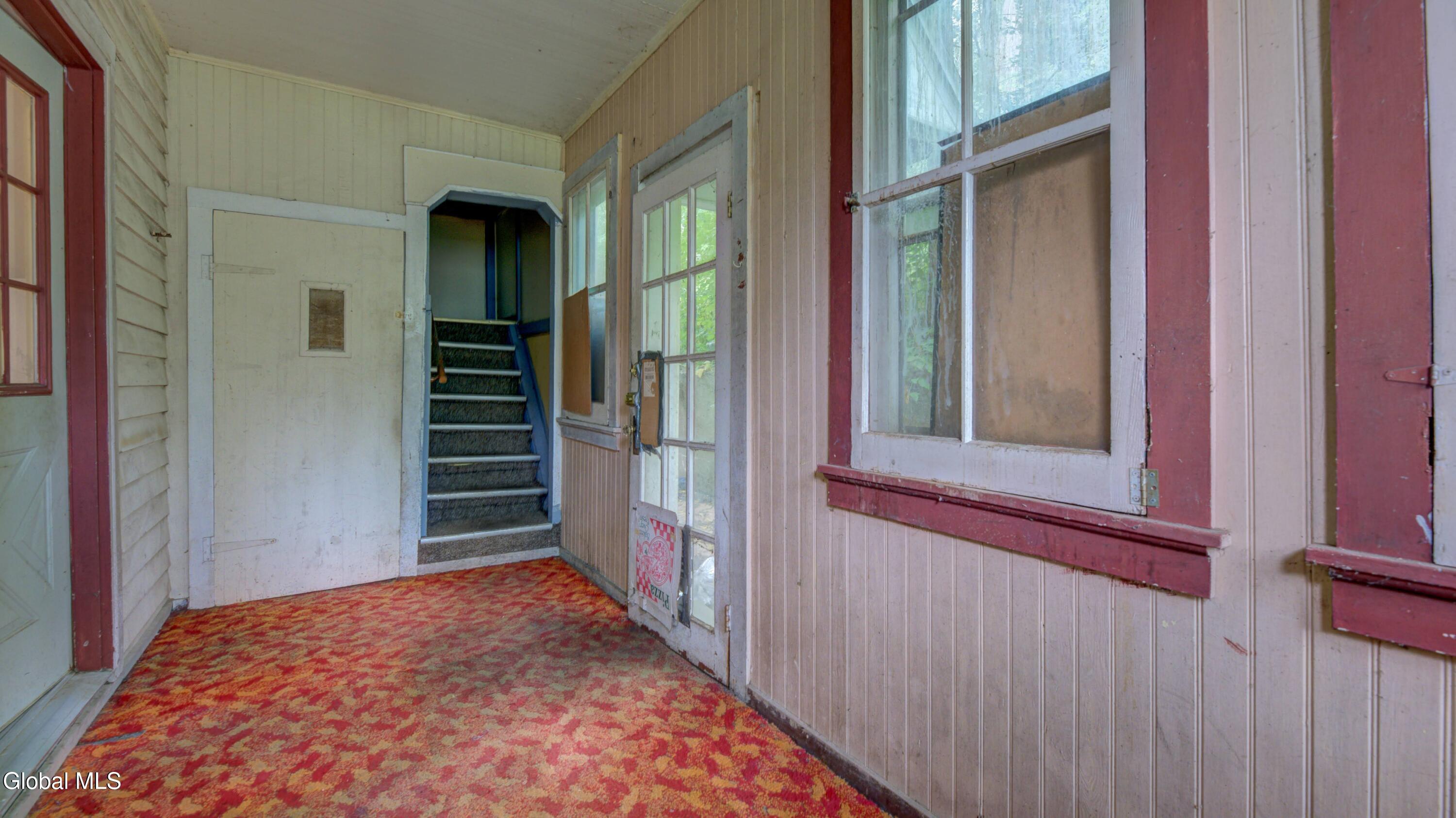 176 Florida Avenue Amsterdam NY 12010