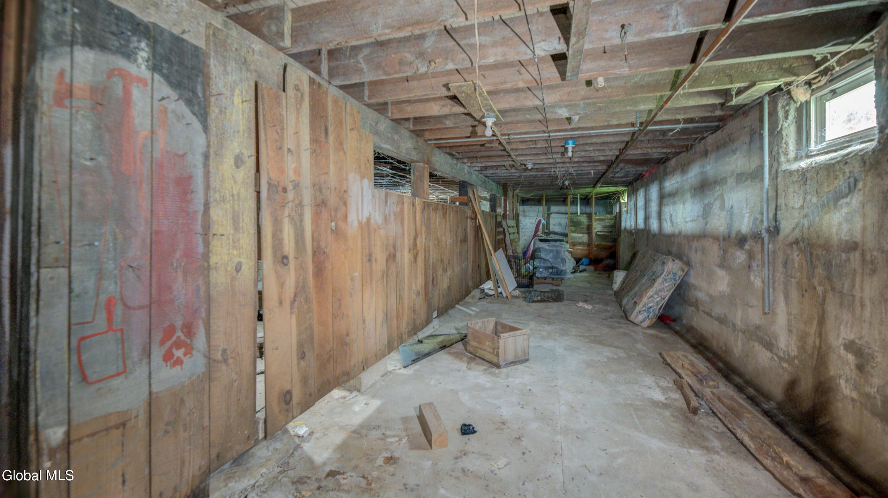 176 Florida Avenue Amsterdam NY 12010