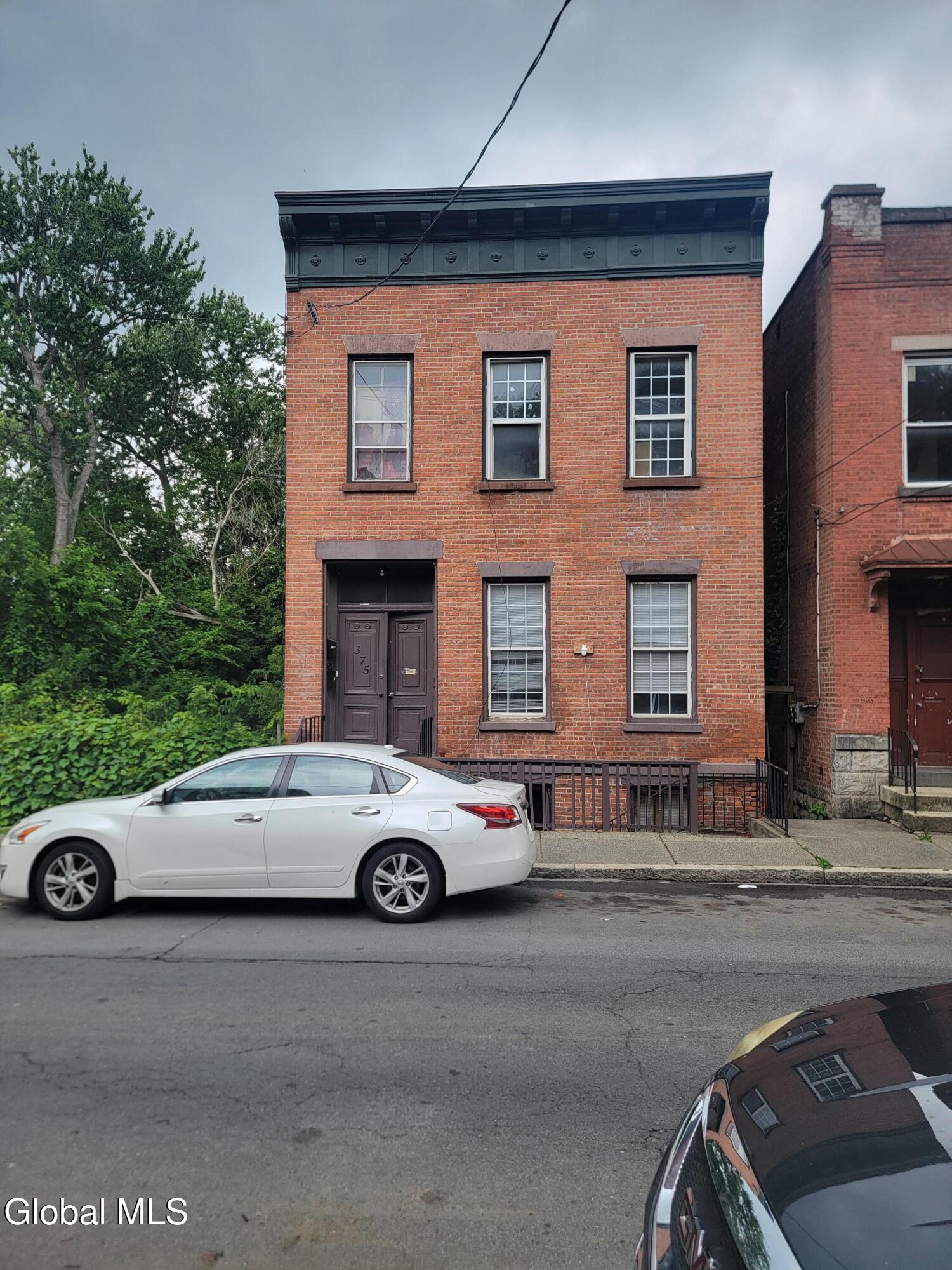375 8th Street Troy NY 12180