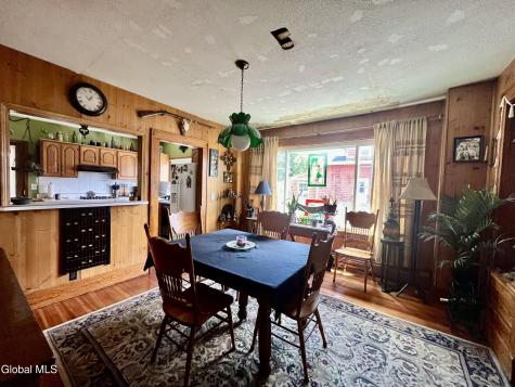 1828 Helderberg Avenue Schenectady NY 12306