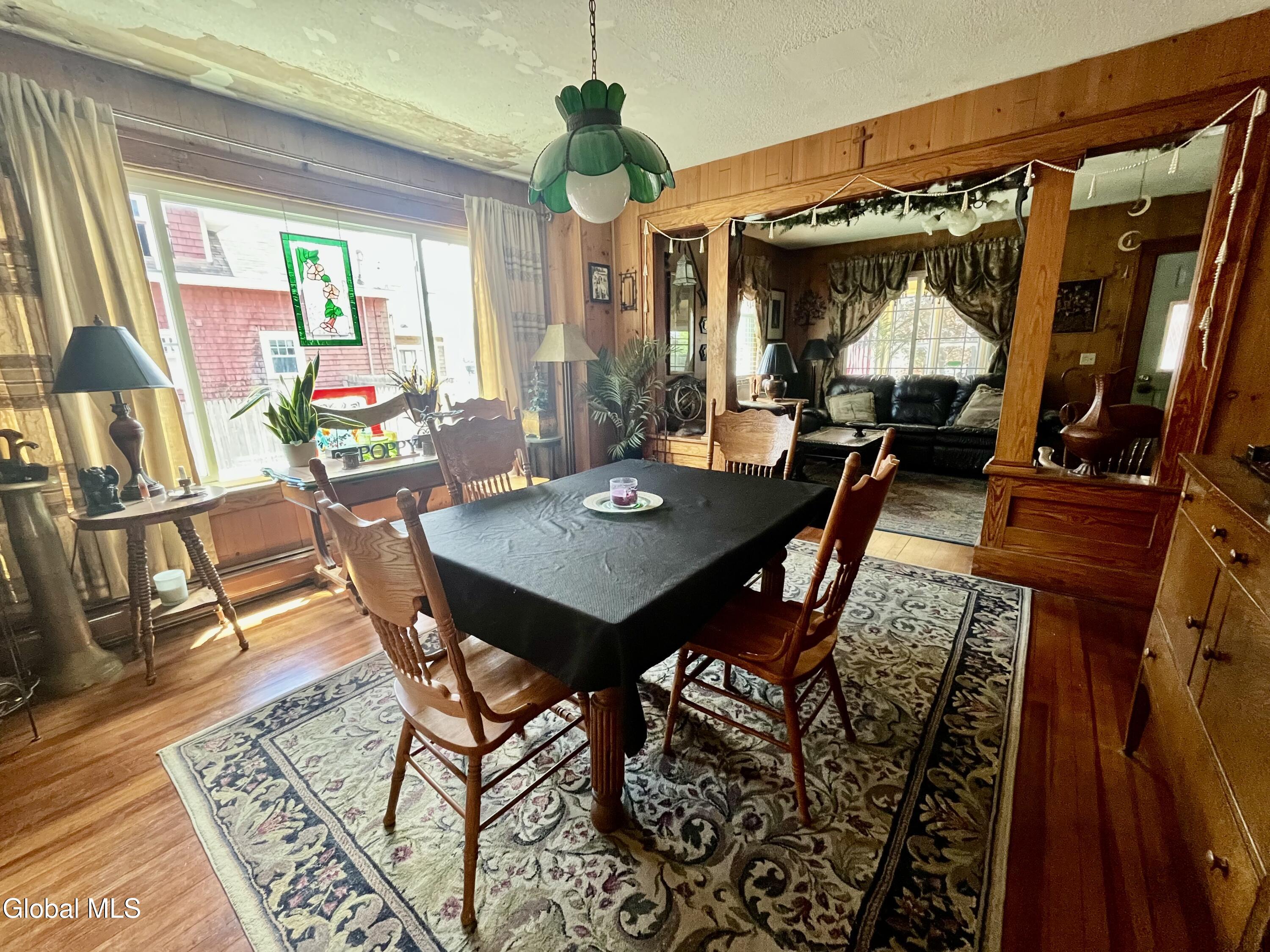1828 Helderberg Avenue Schenectady NY 12306