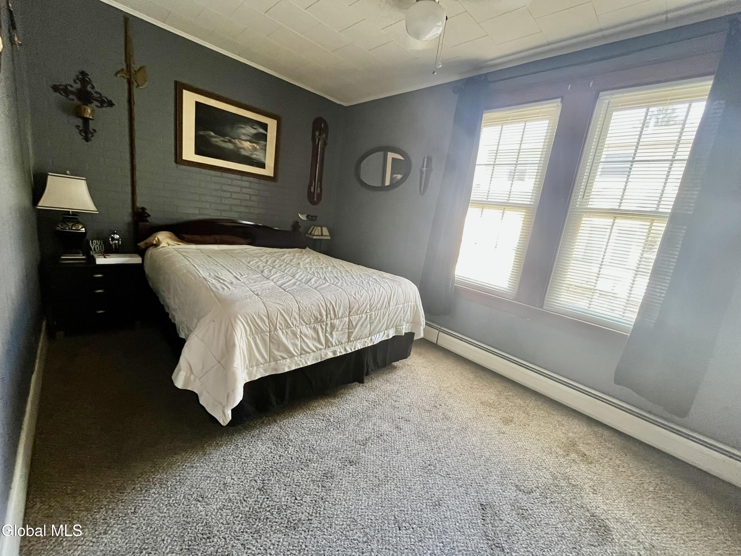 1828 Helderberg Avenue Schenectady NY 12306