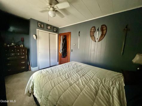 1828 Helderberg Avenue Schenectady NY 12306