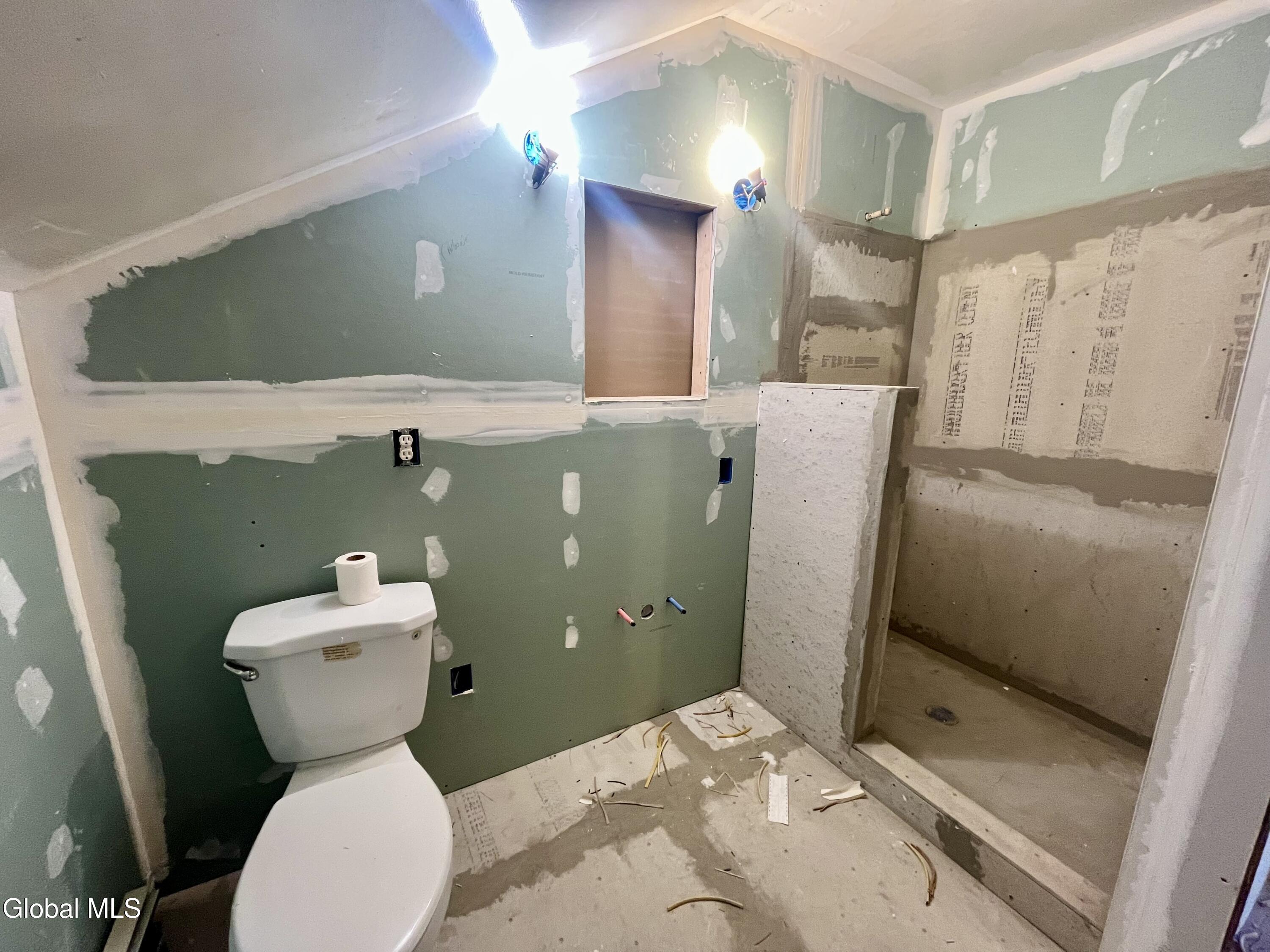 1828 Helderberg Avenue Schenectady NY 12306