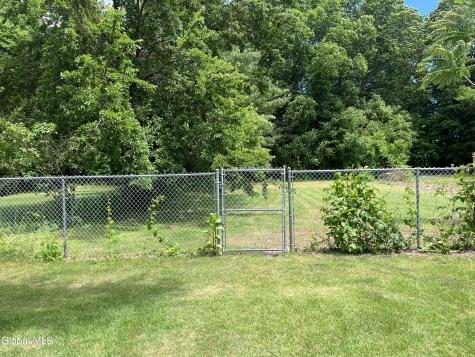 1828 Helderberg Avenue Schenectady NY 12306