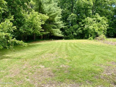 1828 Helderberg Avenue Schenectady NY 12306