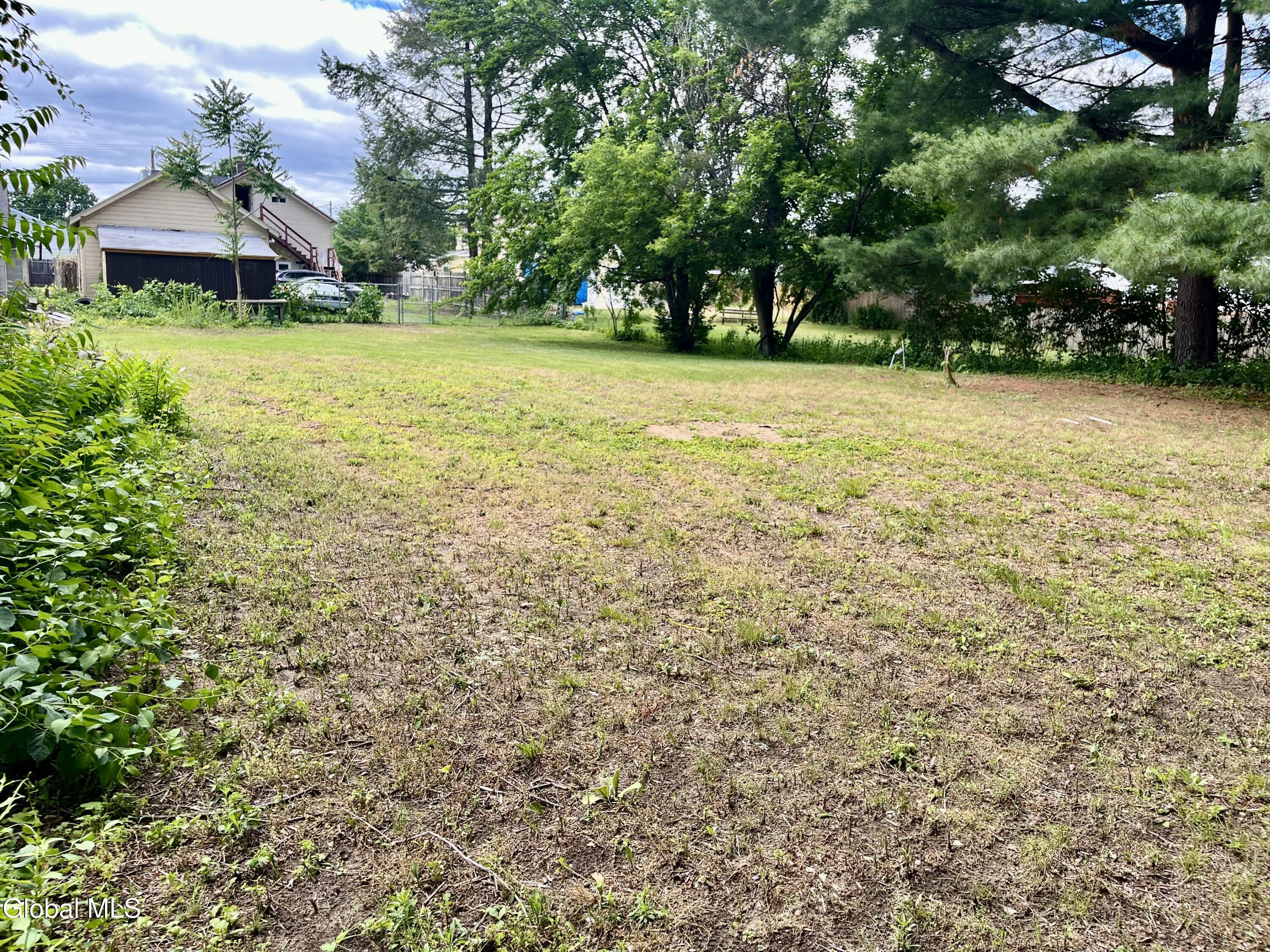 1828 Helderberg Avenue Schenectady NY 12306