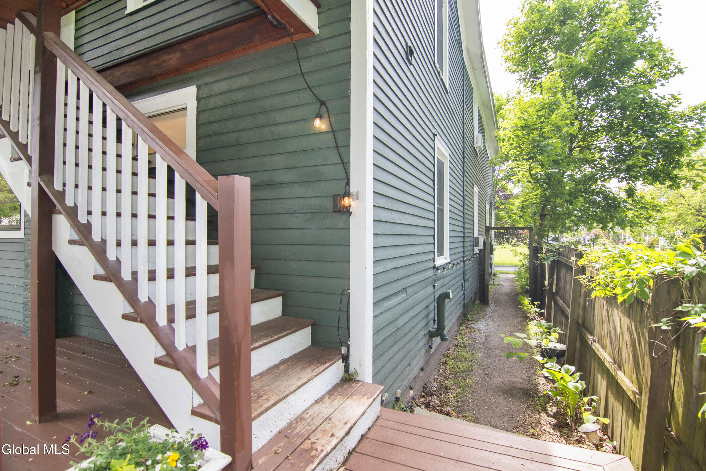 24 Walnut Street Saratoga Springs NY 12866