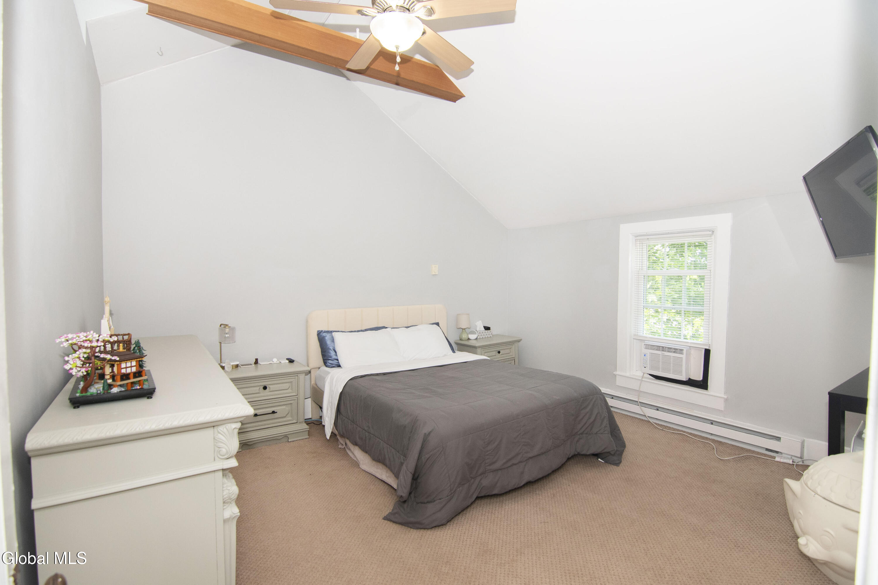 24 Walnut Street Saratoga Springs NY 12866