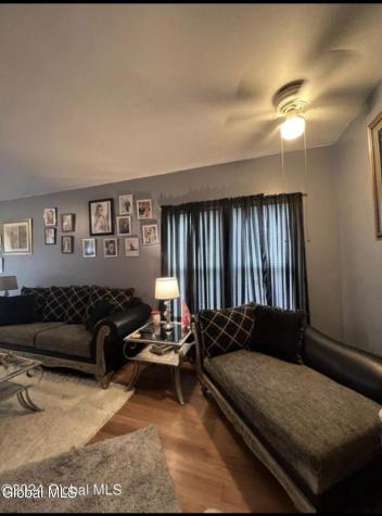 13 Ingersoll Avenue Schenectady NY 12305