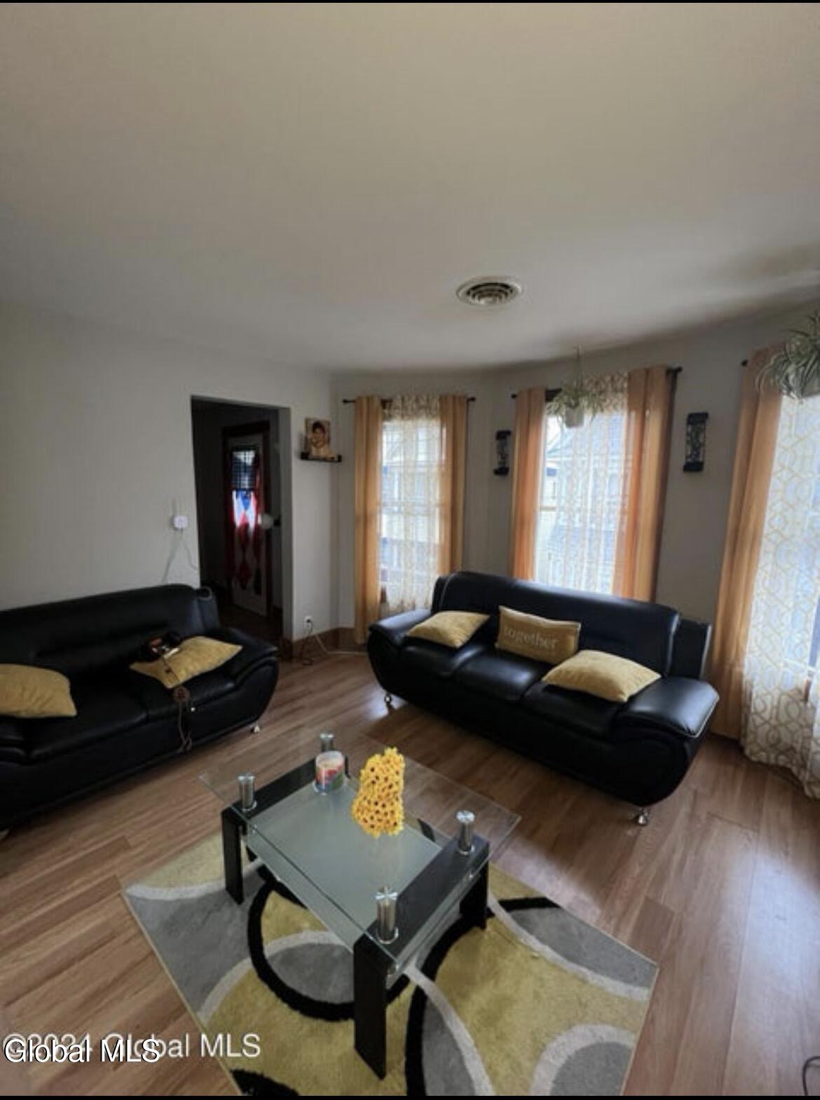 13 Ingersoll Avenue Schenectady NY 12305