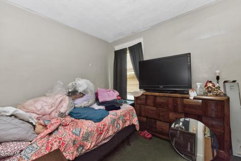 15 S Lansing Road Colonie NY 12204