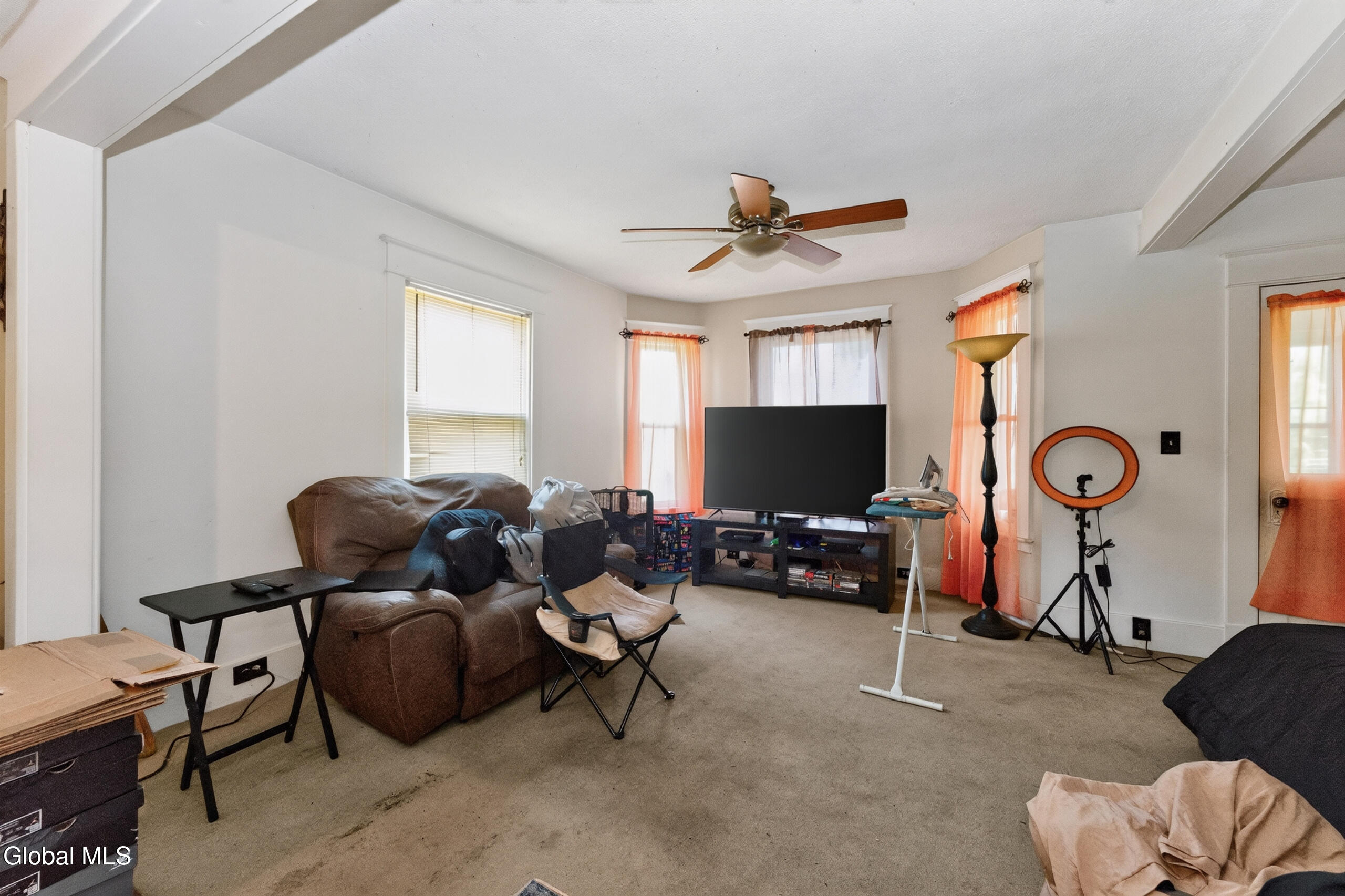 15 S Lansing Road Colonie NY 12204