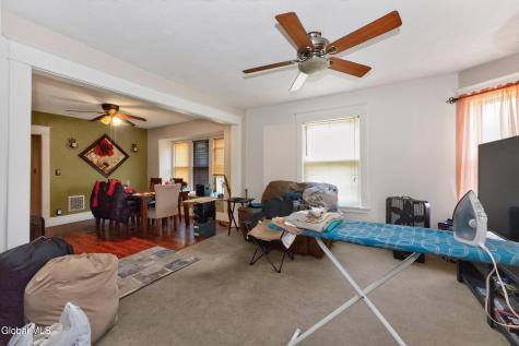 15 S Lansing Road Colonie NY 12204