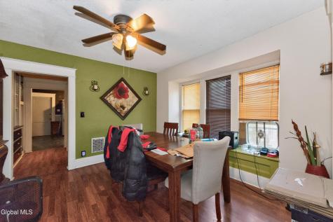 15 S Lansing Road Colonie NY 12204