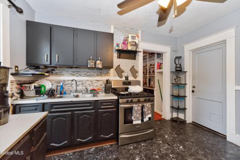 15 S Lansing Road Colonie NY 12204