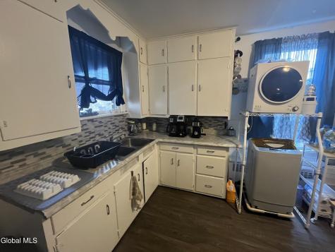 708 East Street Rensselaer NY 12144