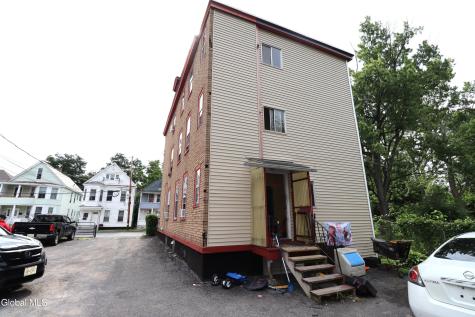 124 Degraff Street Schenectady NY 12308
