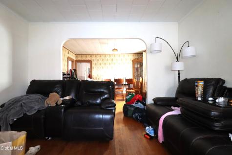124 Degraff Street Schenectady NY 12308