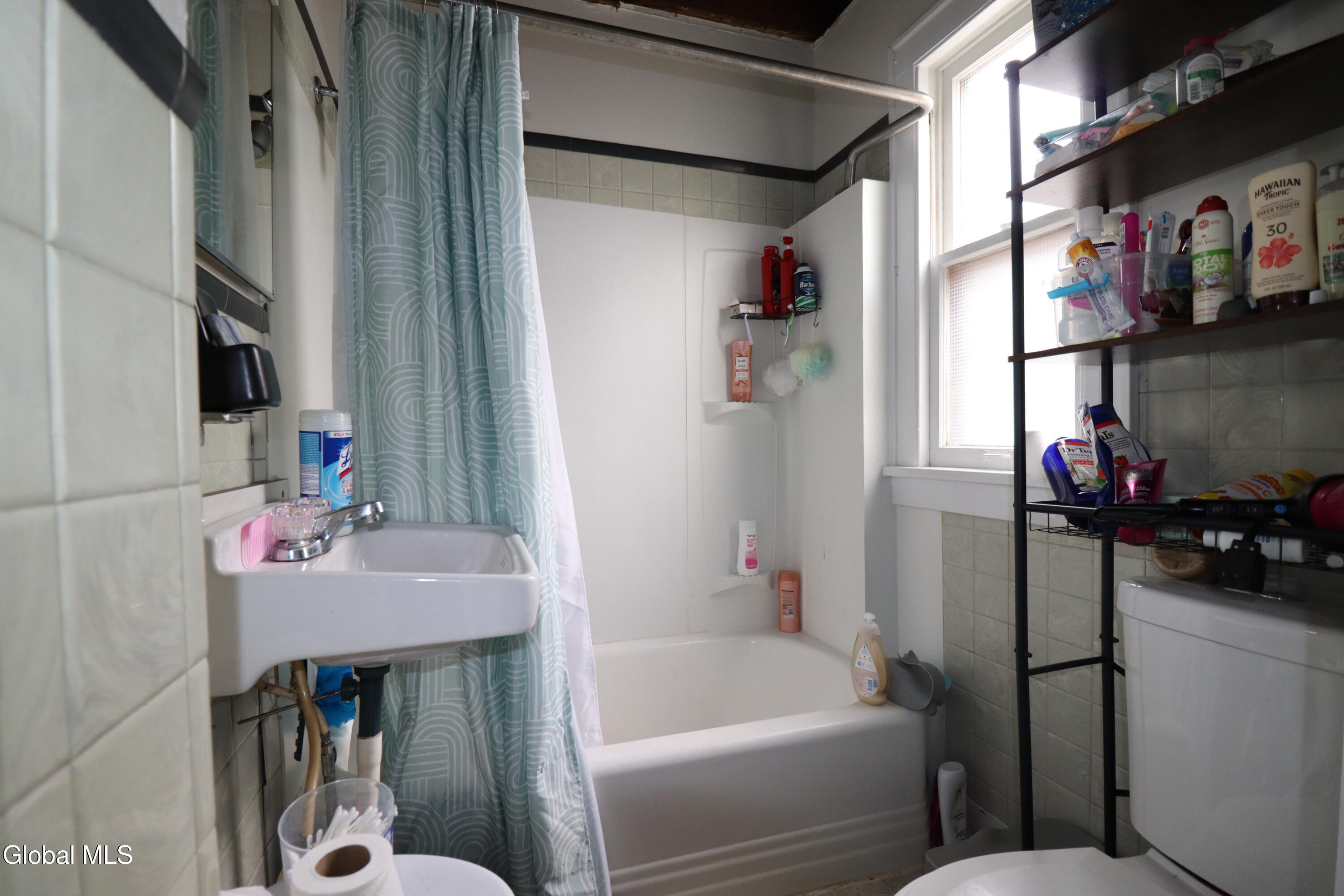 124 Degraff Street Schenectady NY 12308