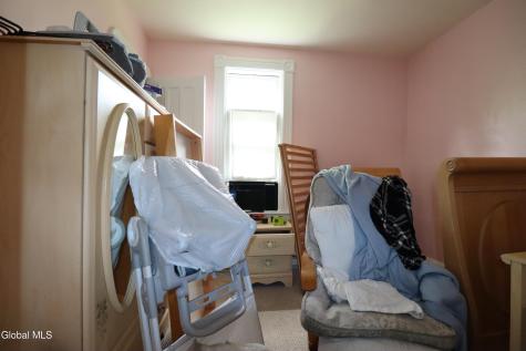 124 Degraff Street Schenectady NY 12308