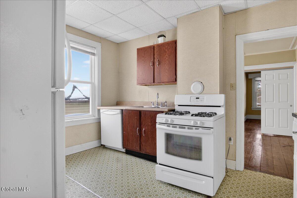 35 Grant Street Cohoes NY 12047