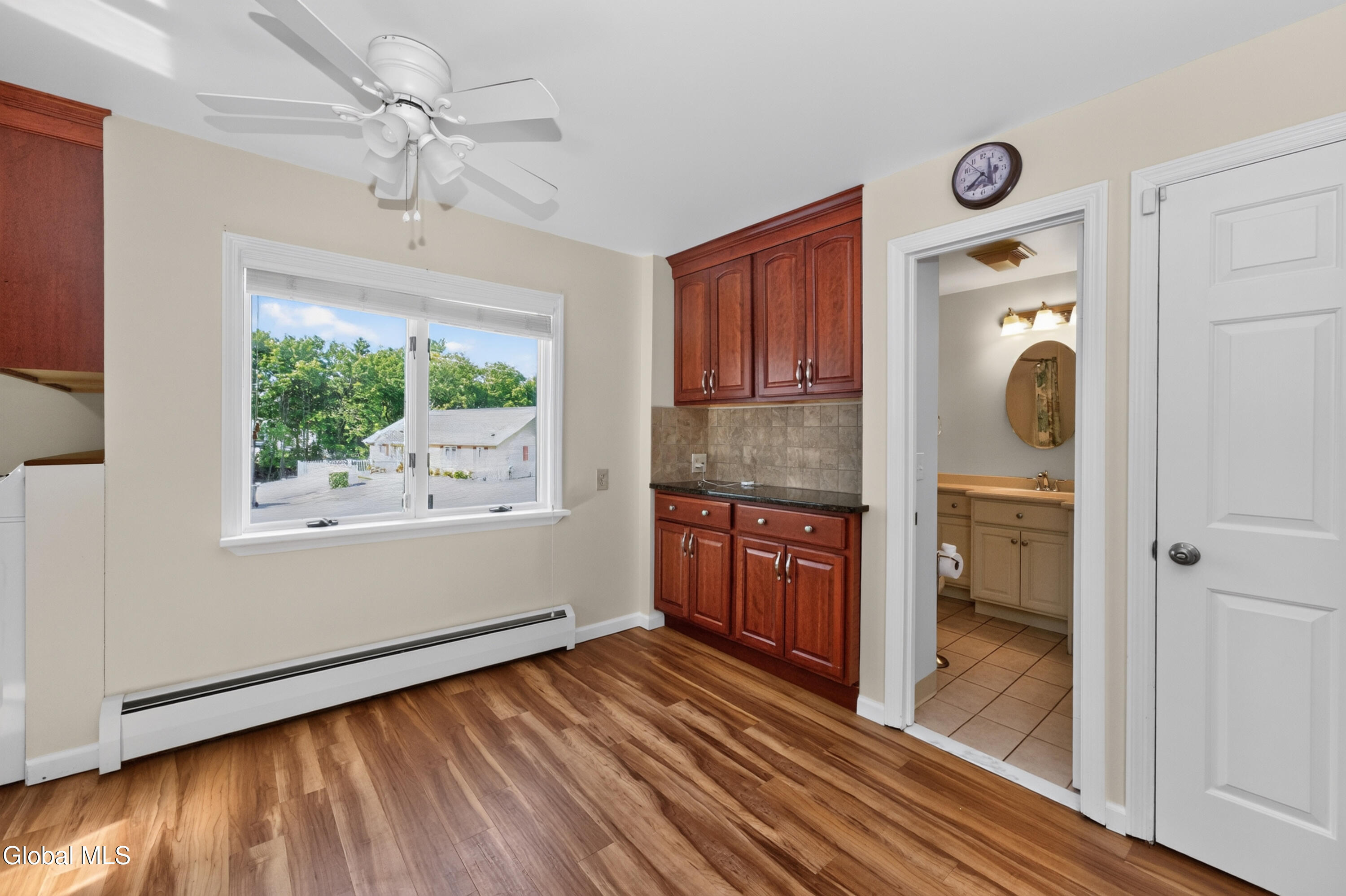 12 Glenwood Road Troy NY 12180