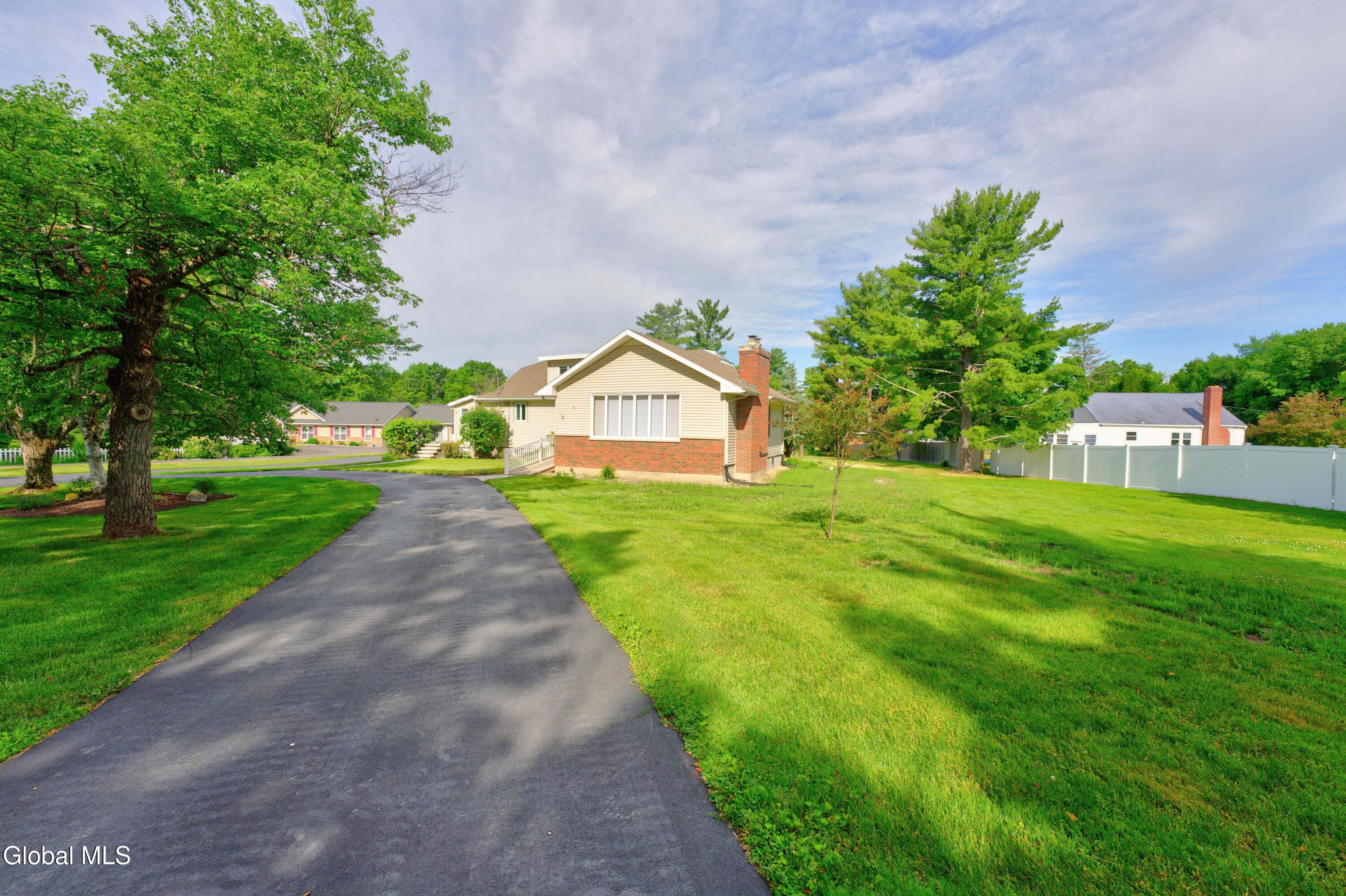 12 Glenwood Road Troy NY 12180