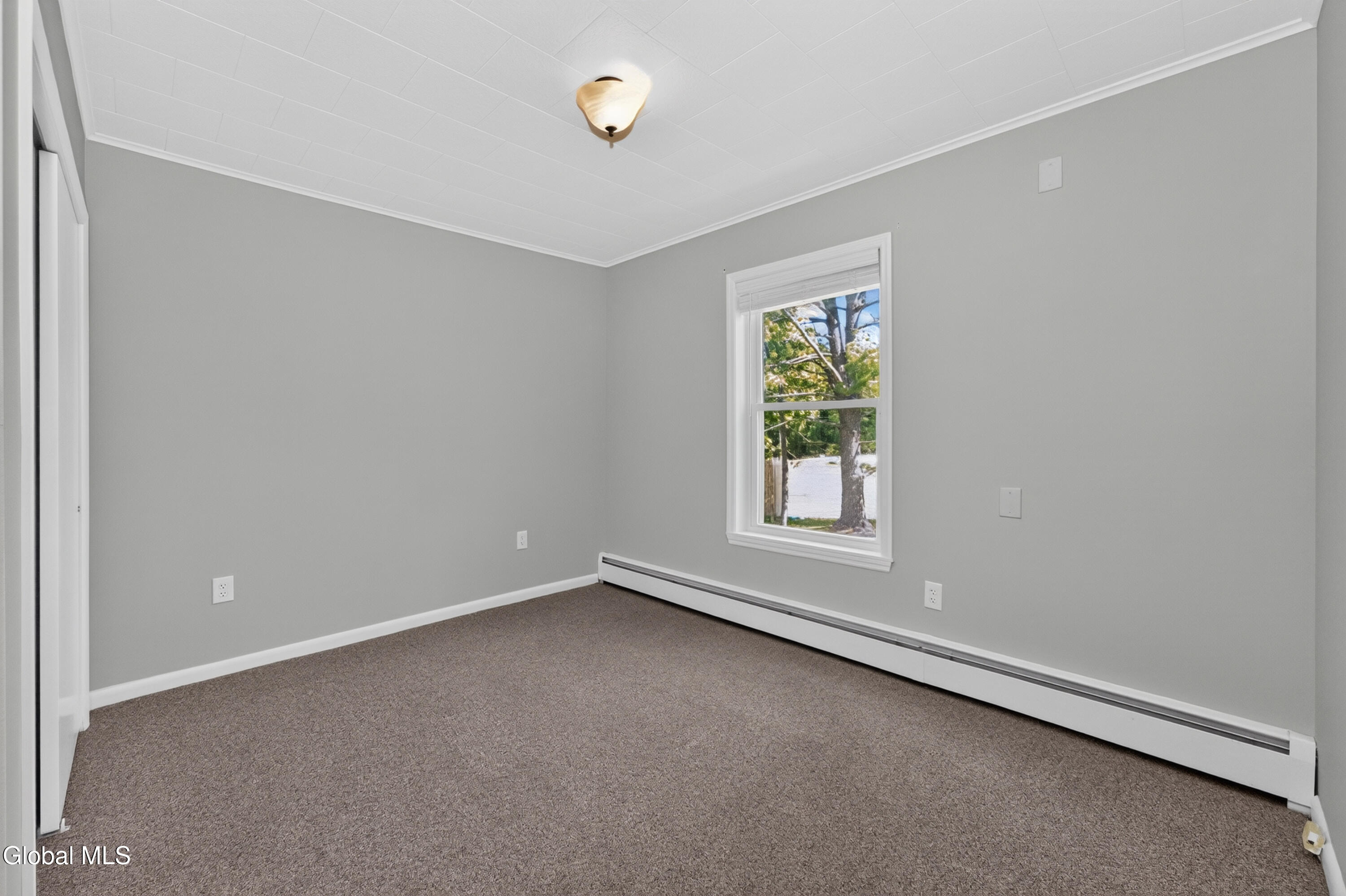 12 Glenwood Road Troy NY 12180
