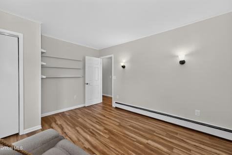 12 Glenwood Road Troy NY 12180