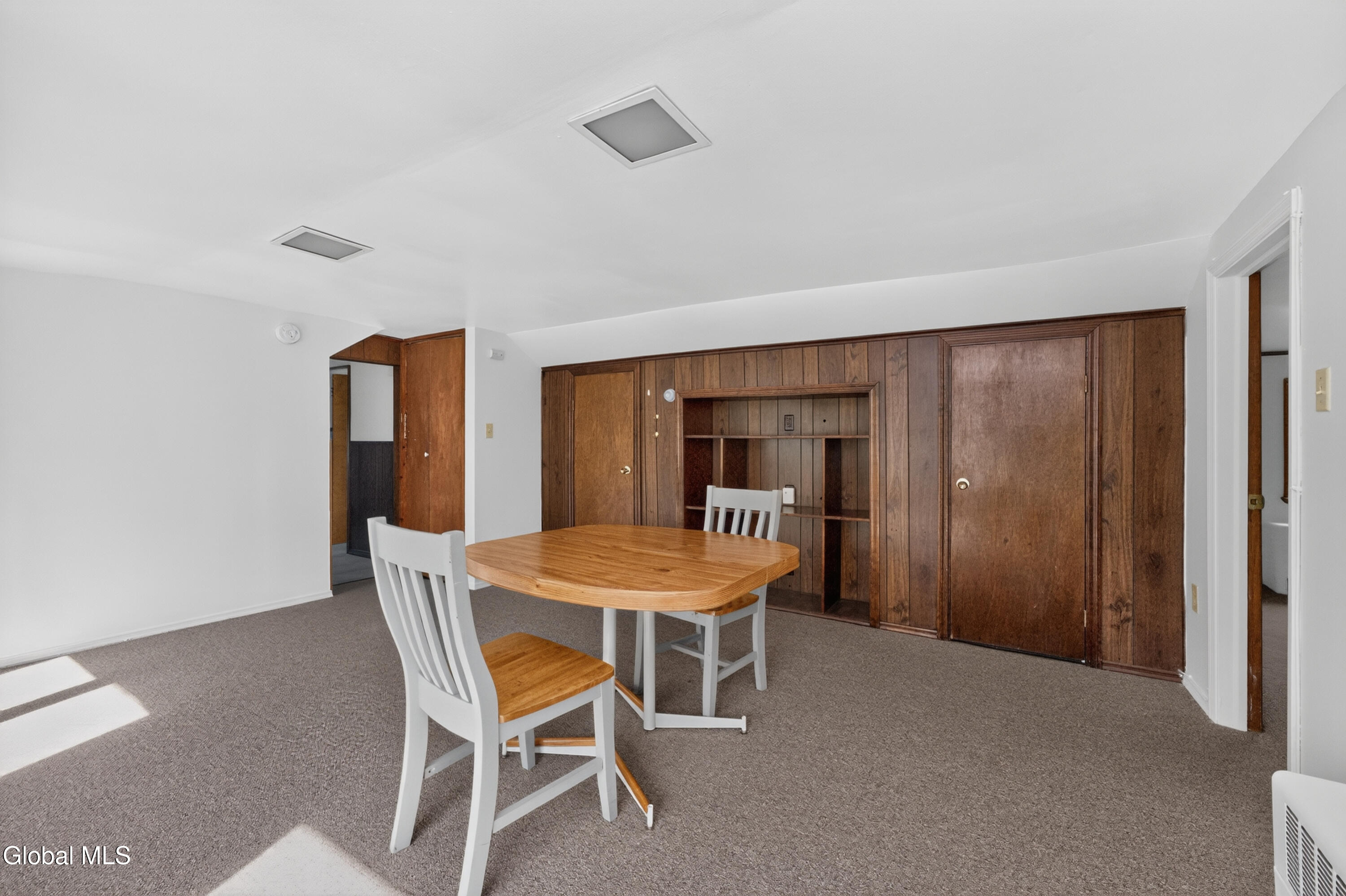 12 Glenwood Road Troy NY 12180