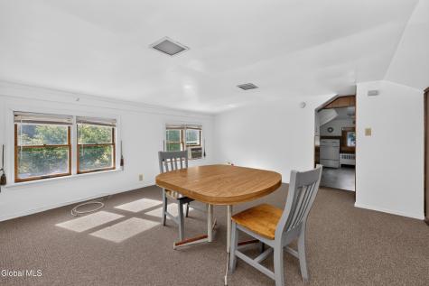 12 Glenwood Road Troy NY 12180