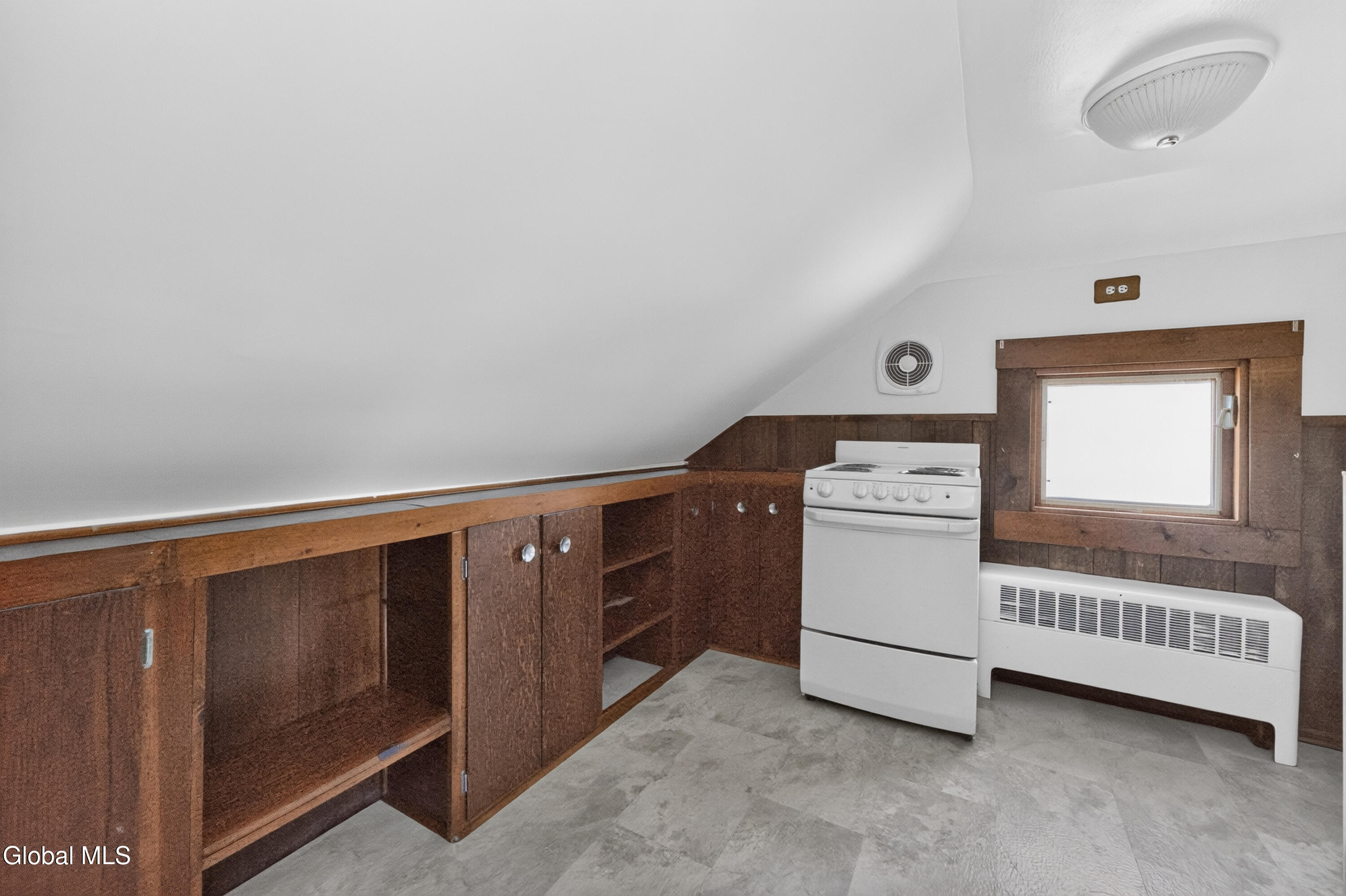 12 Glenwood Road Troy NY 12180