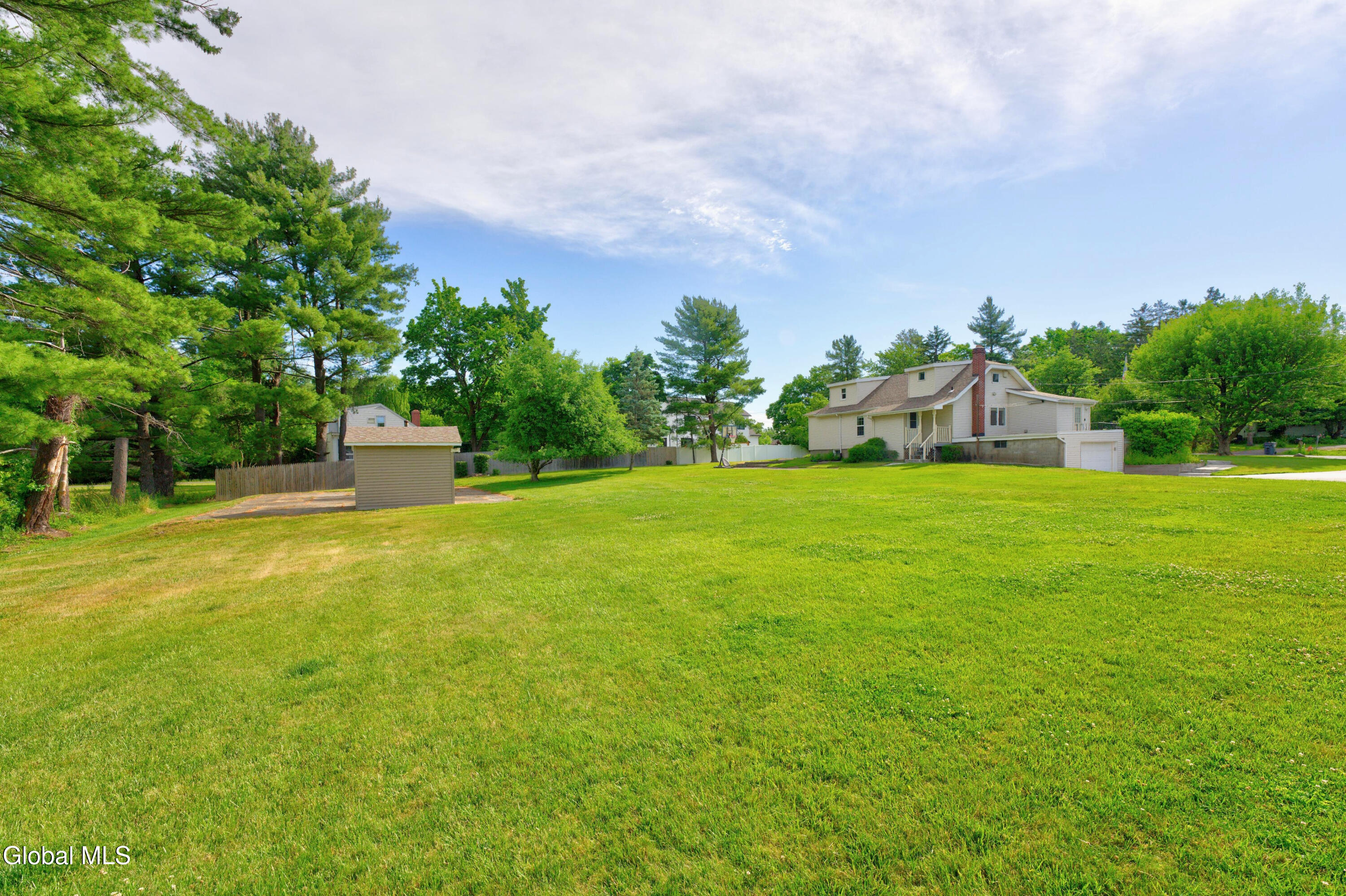 12 Glenwood Road Troy NY 12180