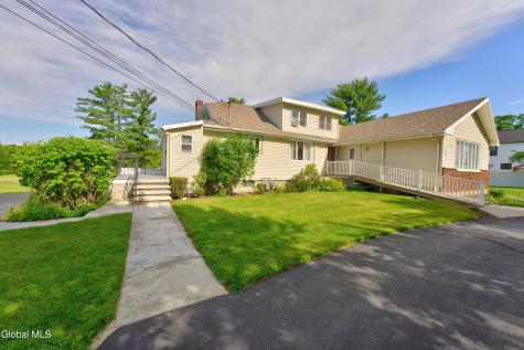 12 Glenwood Road Troy NY 12180
