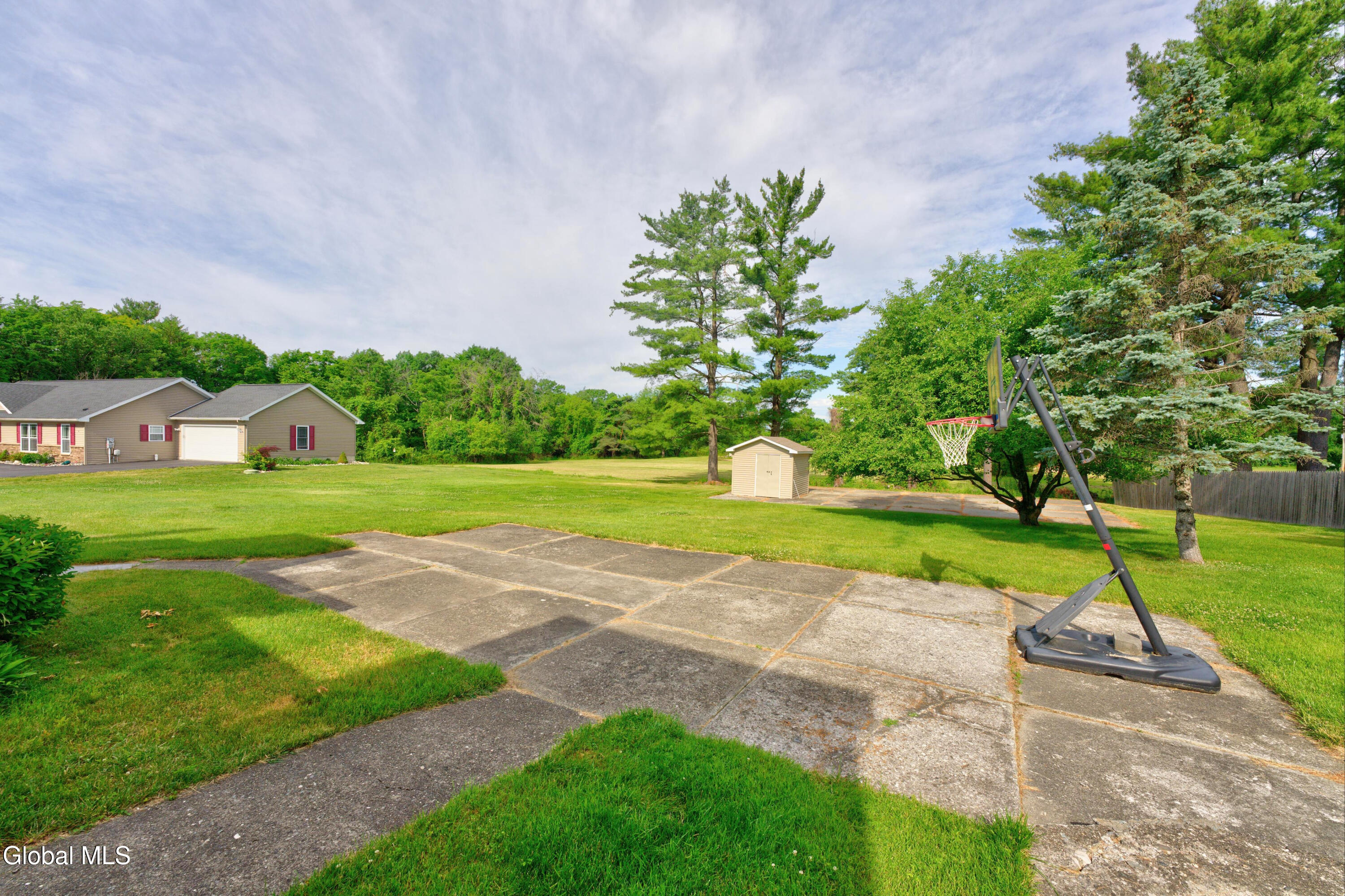 12 Glenwood Road Troy NY 12180