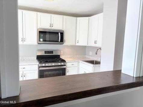 67 Harris Avenue Albany NY 12208