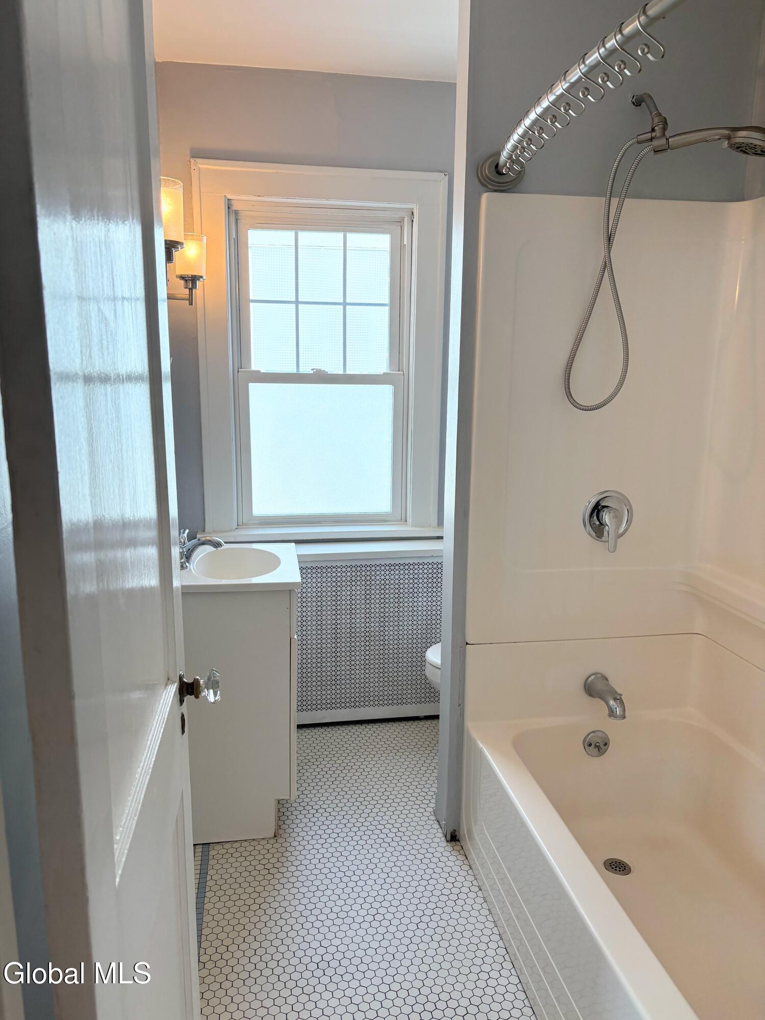 67 Harris Avenue Albany NY 12208