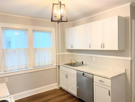 67 Harris Avenue Albany NY 12208