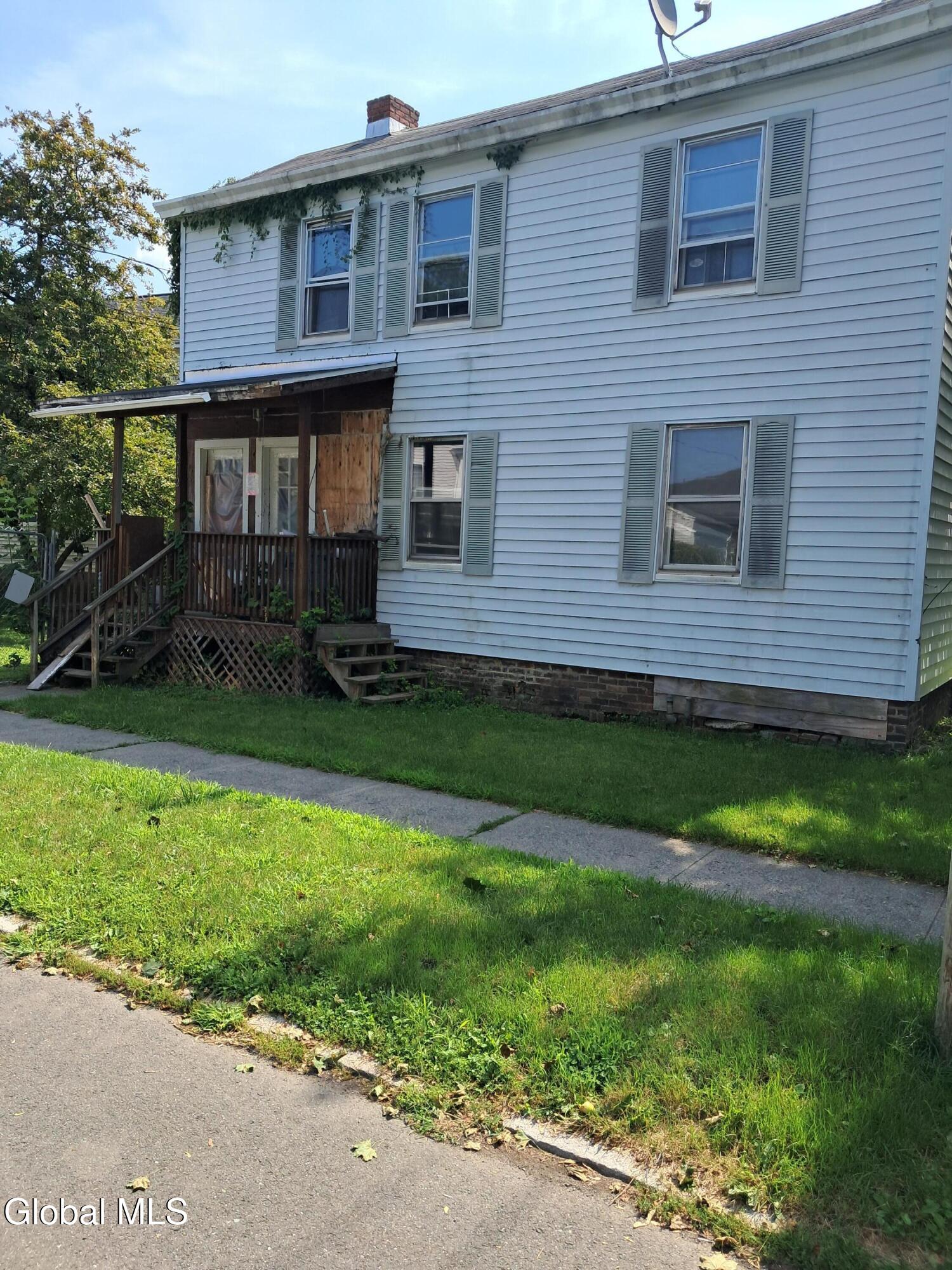 212 2nd Avenue Watervliet NY 12189