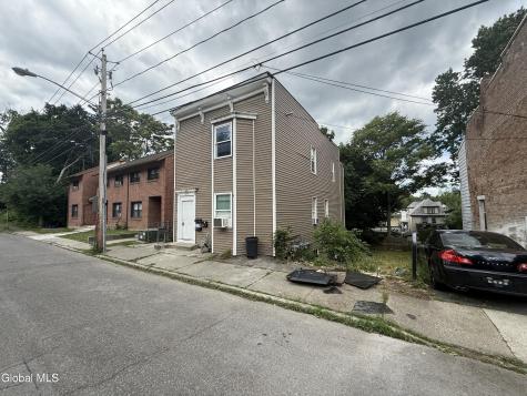 1453 1st Street Rensselaer NY 12144