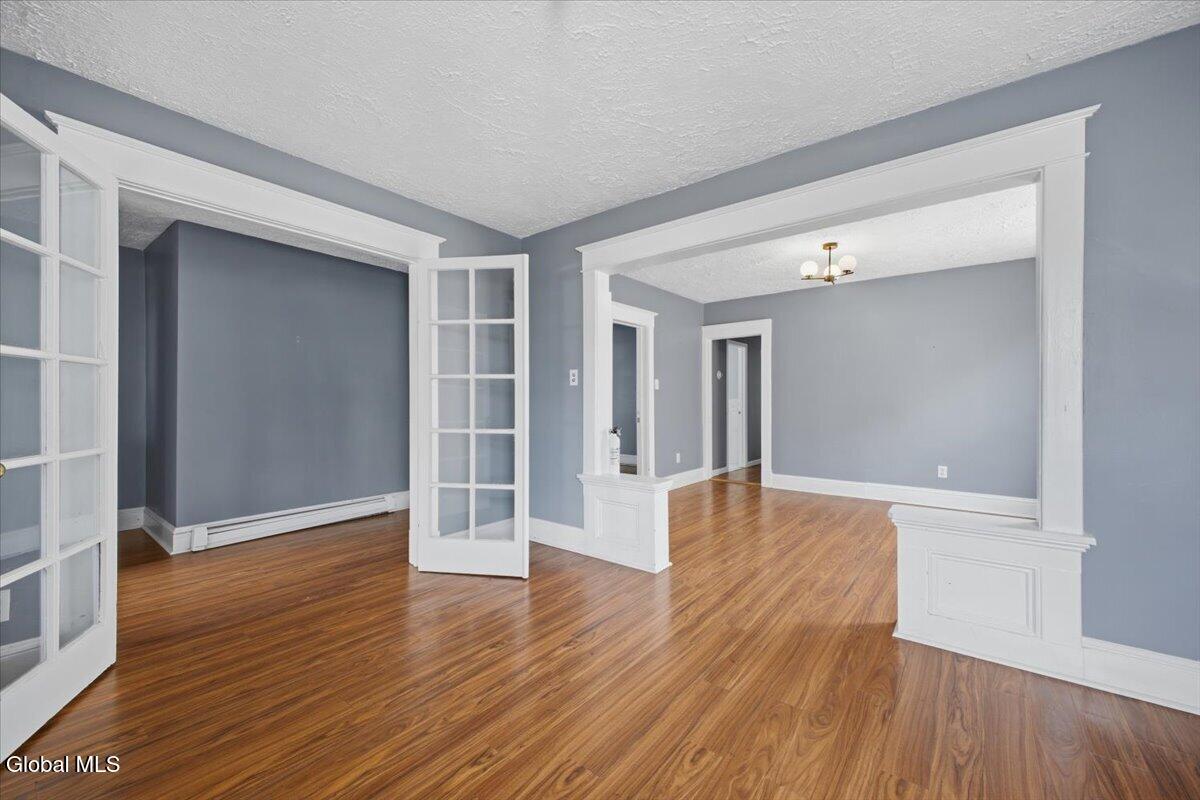 21 Hawk Street Schenectady NY 12307