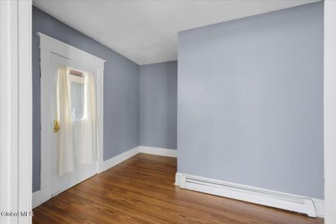 21 Hawk Street Schenectady NY 12307